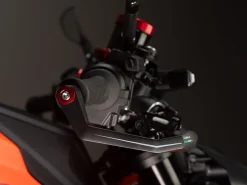 ASSIEME PROTEZIONE LEVA FRENO LIGHTECH KAWASAKI Z 900 SE 2026