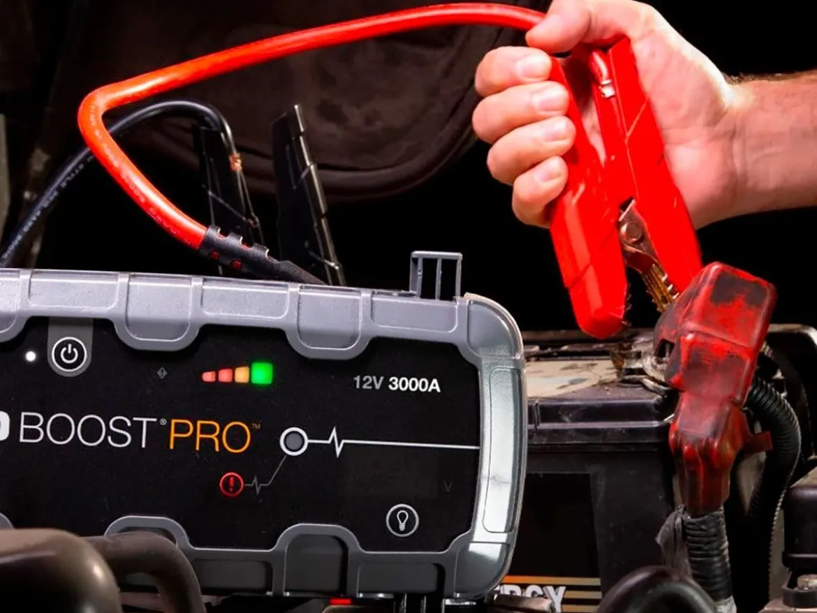 AVVIATORE DI EMERGENZA GB150 NOCO 12V 3000A