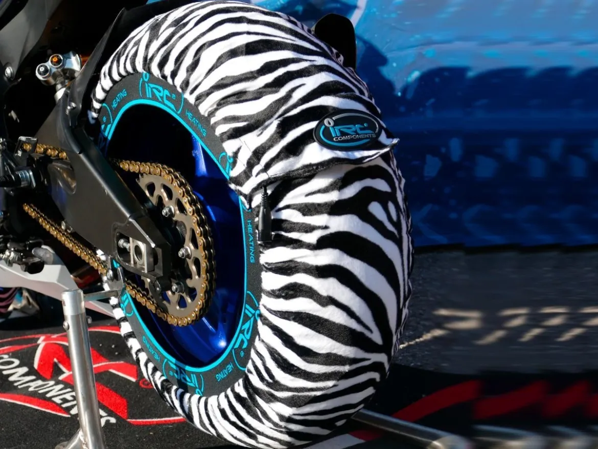 COPPIA TERMOCOPERTE ANIMAL ZEBRA EU TEMPERATURA FISSA IRC COMPONENTS