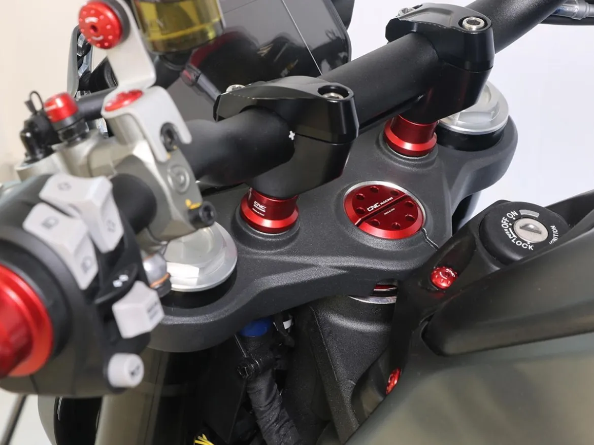 GHIERA DI STERZO CNC RACING DUCATI HYPERMOTARD 698 MONO 2024
