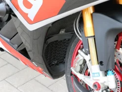 GRIGLIA RADIATORE CNC RACING APRILIA RSV4 FACTORY 2009-2014