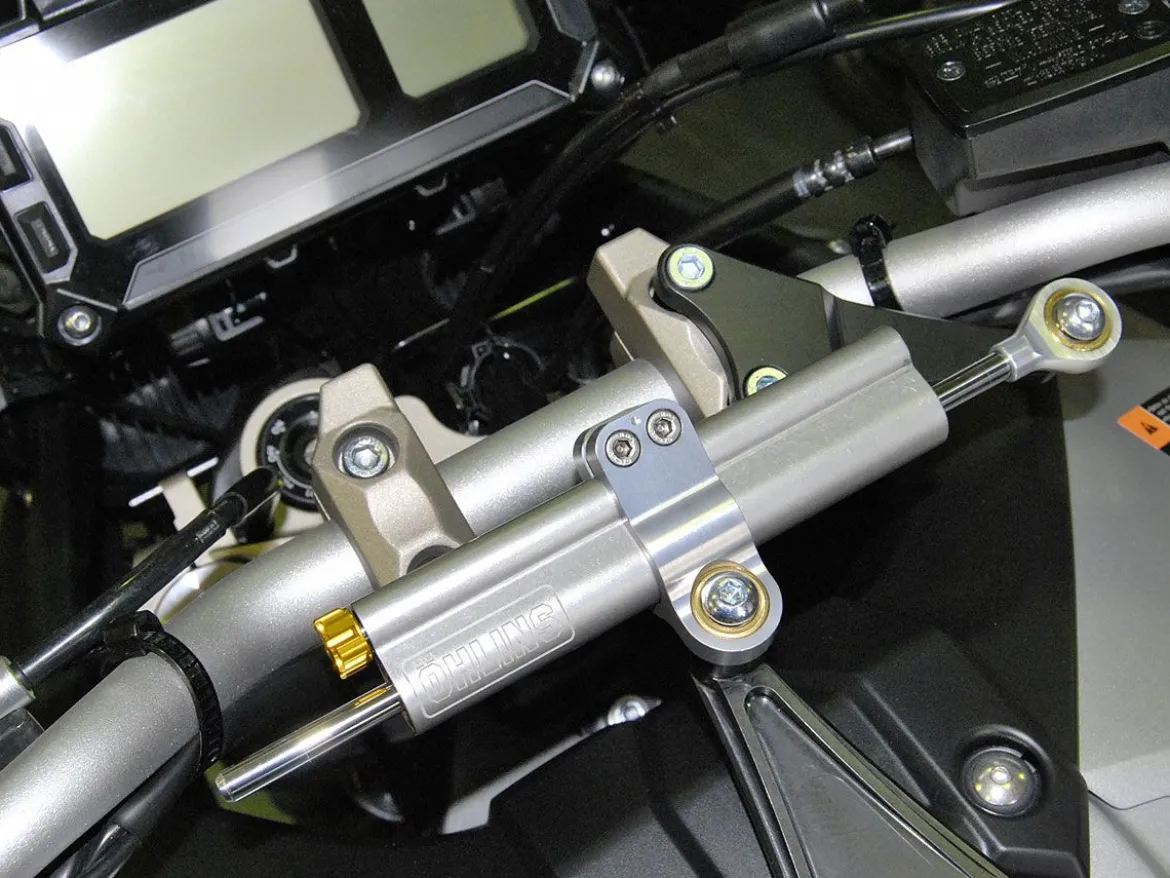 KIT ATTACCHI ANDREANI 2010/733 PER AMMORTIZZATORE STERZO OHLINS