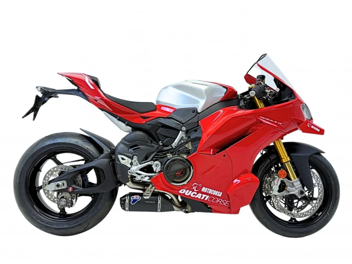 KIT SILENZIATORI SOTTOPANCIA TITANIO NERO TERMIGNONI DUCATI PANIGALE V4 R 2026