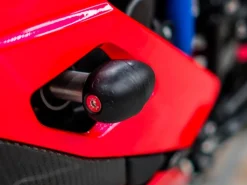 KIT SLIDER TAMPONI PARATELAIO VERSIONE STREET GB RACING KAWASAKI ZX-4R / RR 2023-2025