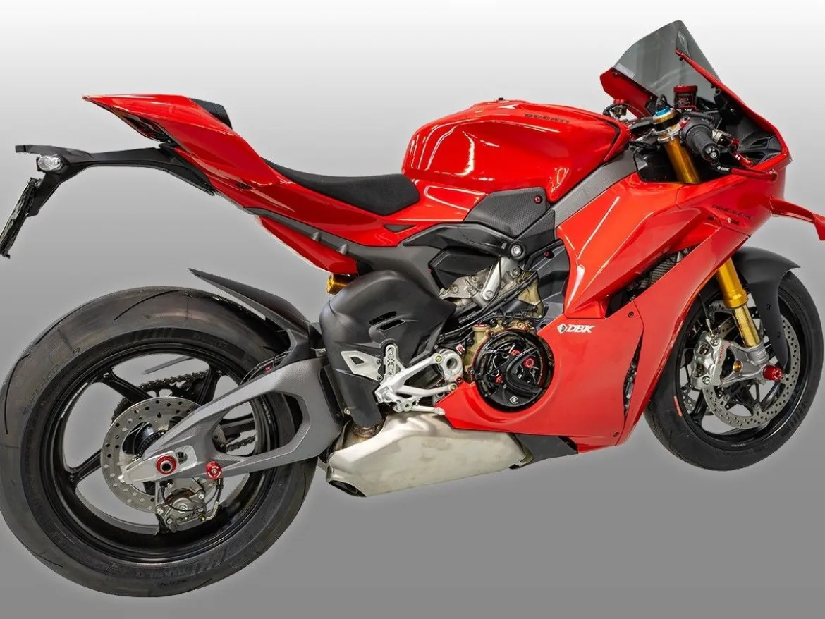 KIT TRASFORMAZIONE FRIZIONE A SECCO DBK DUCATI PANIGALE V4 / S 2025