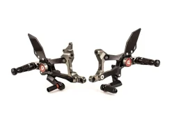 PEDANE ARRETRATE ALLUMINIO NERE GILLES TOOLING DUCATI PANIGALE V4 / S / R 2018-2022
