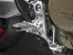 PEDANE POGGIAPIEDI DA MOTARD DUCATI PERFORMANCE DUCATI HYPERMOTARD 698 MONO / RVE 2024