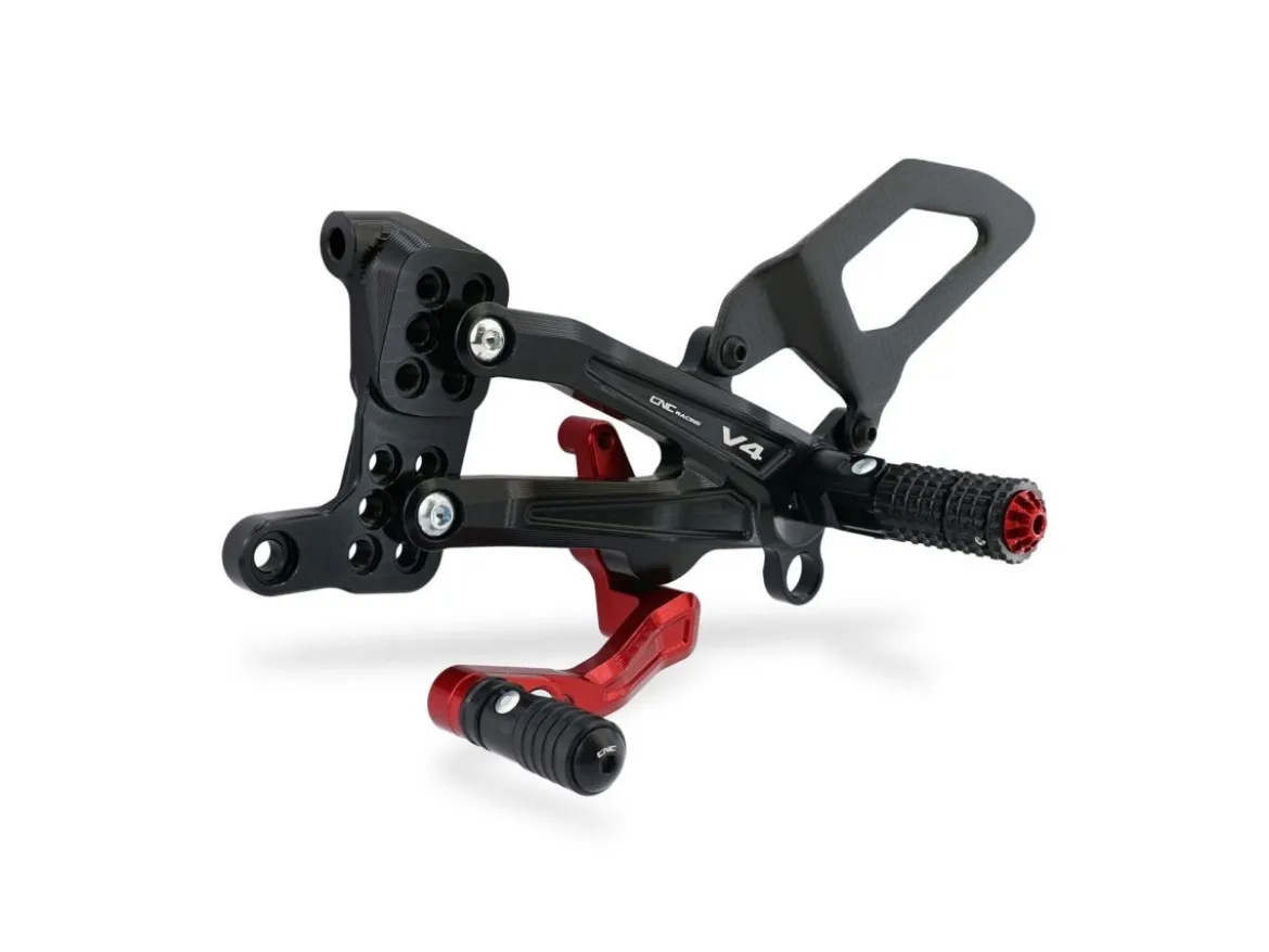 PEDANE REGOLABILI CNC RACING CARBON DUCATI STREETFIGHTER V4 / S 2020-2022