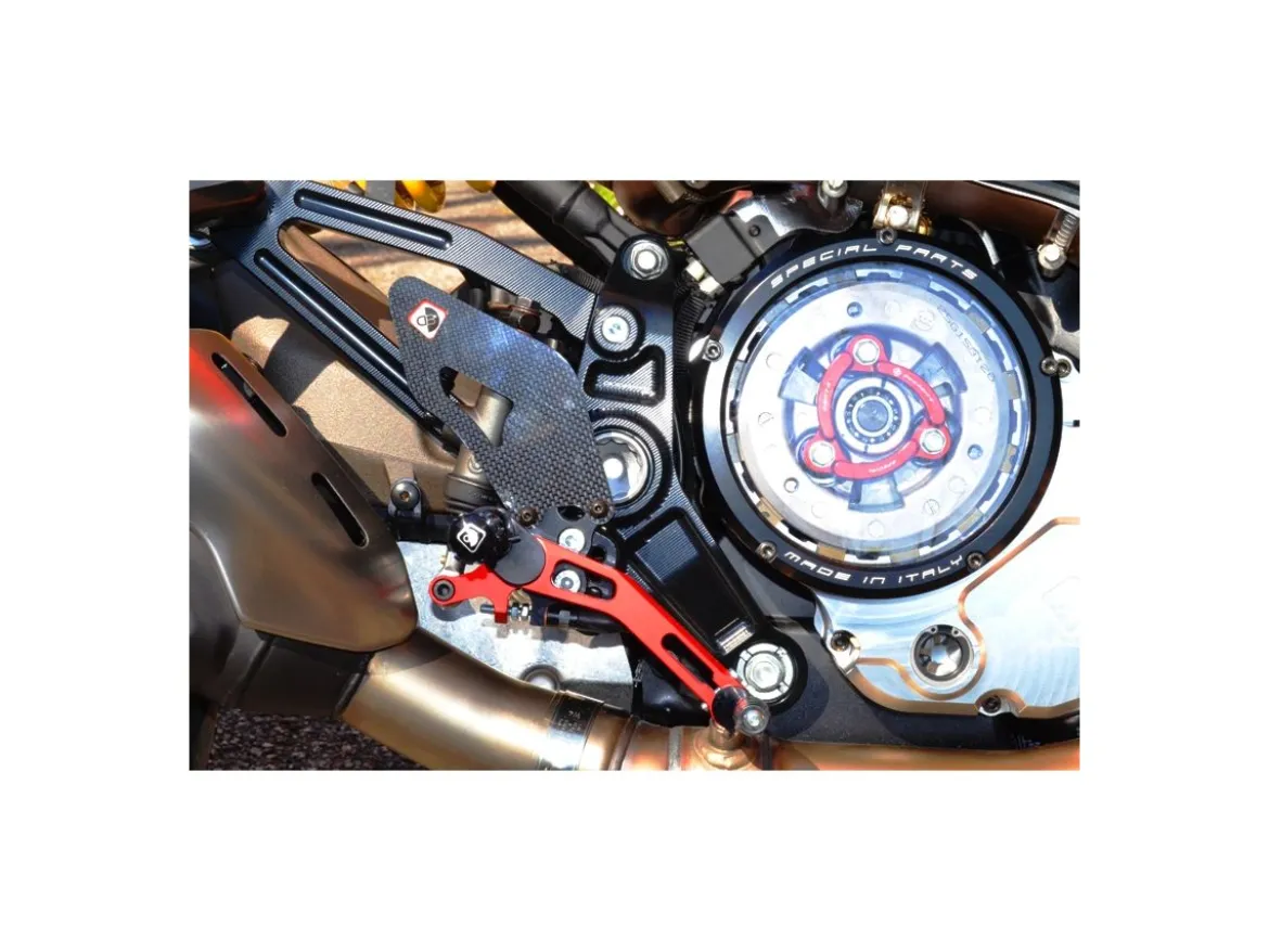 PEDANE REGOLABILI DBK DUCATI MONSTER 1200 2014-16