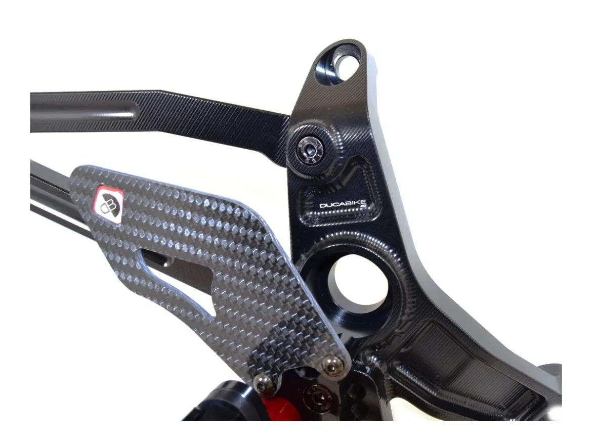 PEDANE REGOLABILI DBK DUCATI MONSTER 1200 2014-16