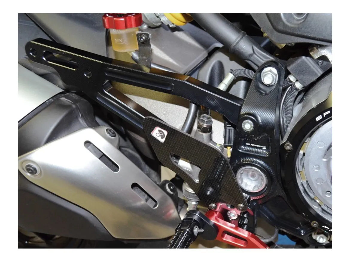 PEDANE REGOLABILI DBK DUCATI MONSTER 1200 2014-16