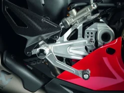 PEDANE REGOLABILI PILOTA RIZOMA DUCATI PANIGALE V4 / S / R 2018-2022