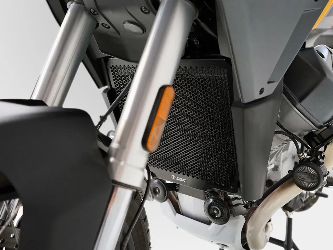 PROTEZIONE RADIATORE ACQUA DBK MOTO GUZZI STELVIO 2024
