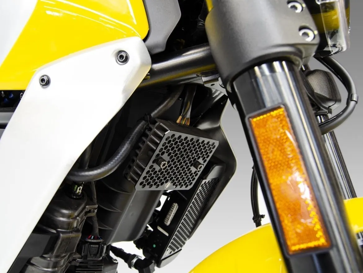 PROTEZIONE REGOLATORE TENSIONE DBK DUCATI SCRAMBLER 1100 2018-2023
