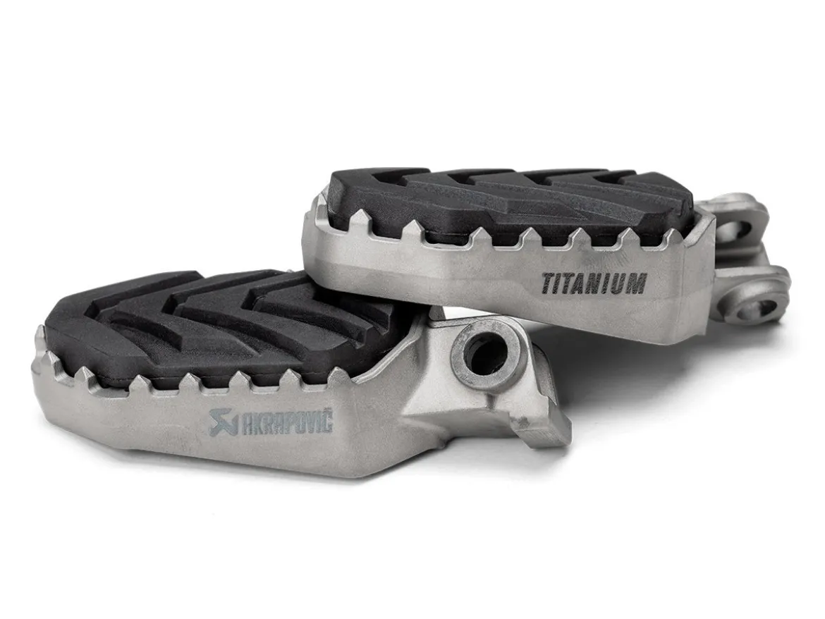 SET PEDANE TITANIO AKRAPOVIC HUSQVARNA NORDEN 901 2016-2025