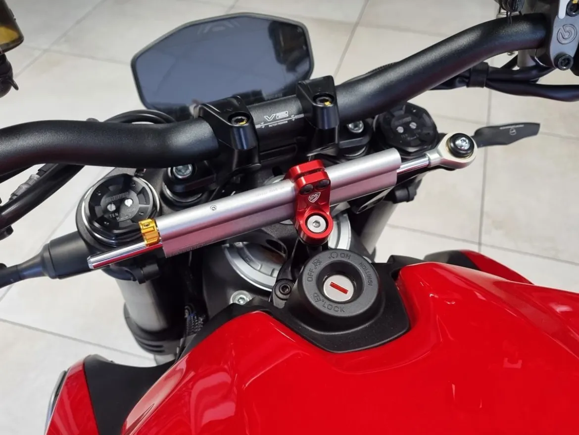 SUPPORTO AMMORTIZZATORE DI STERZO CNC RACING DUCATI PANIGALE V4 2018-2024