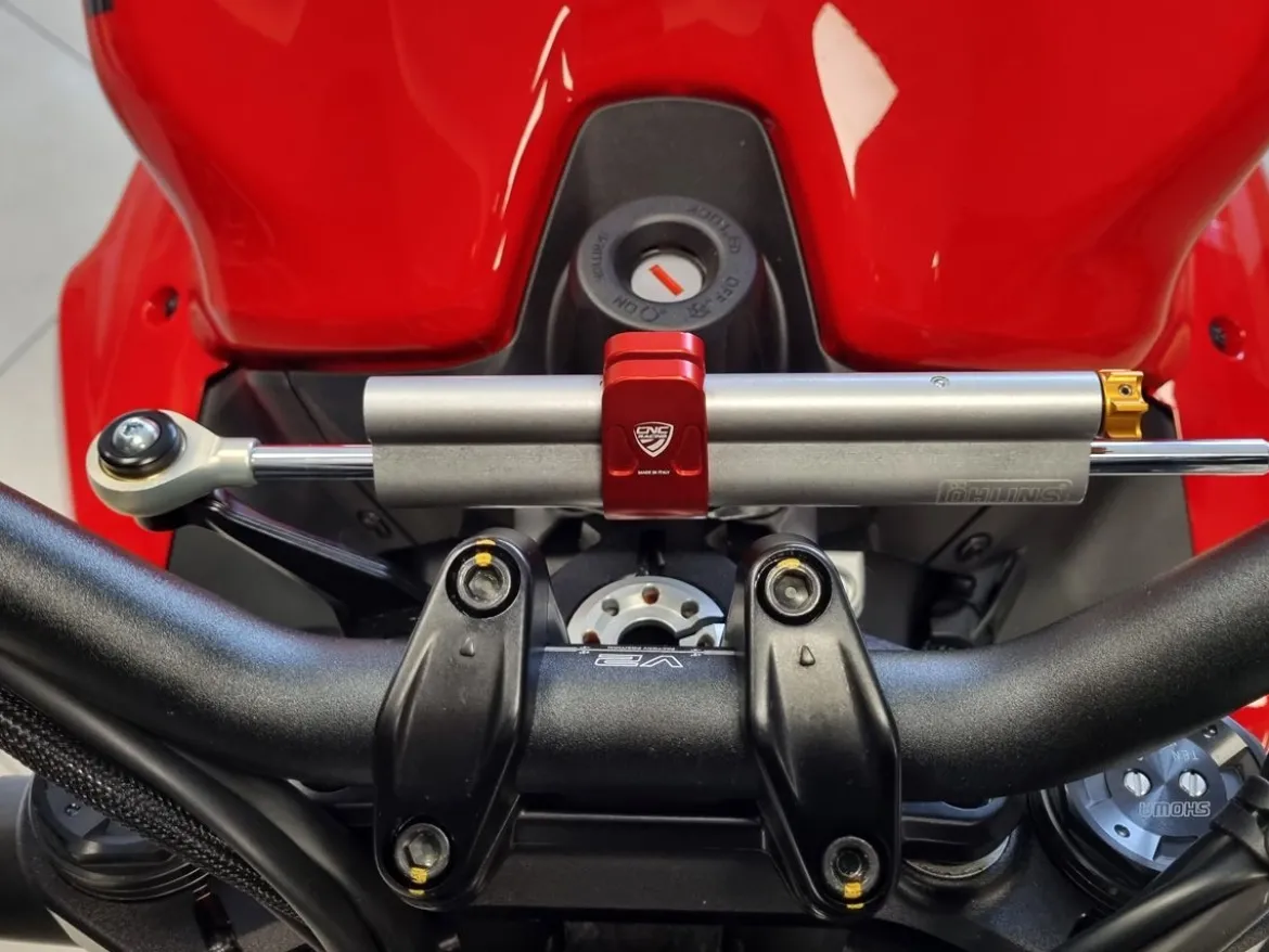 SUPPORTO AMMORTIZZATORE DI STERZO CNC RACING DUCATI PANIGALE V4 2018-2024